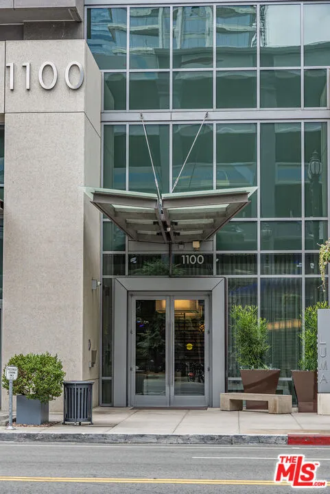 1100 S Hope Street 1501, Los Angeles, California 90015 home-pic-60